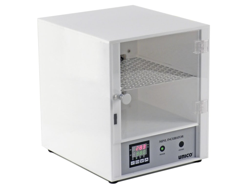 Unico L-CU60 Compact Incubator, 20 Plates, 110 Volt